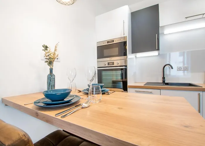 Des Ducs Avec Baignoire Double Lejlighed *