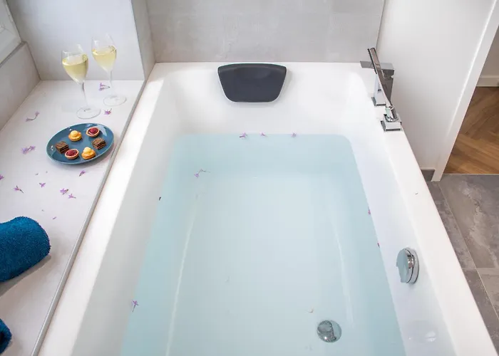 Des Ducs Avec Baignoire Double