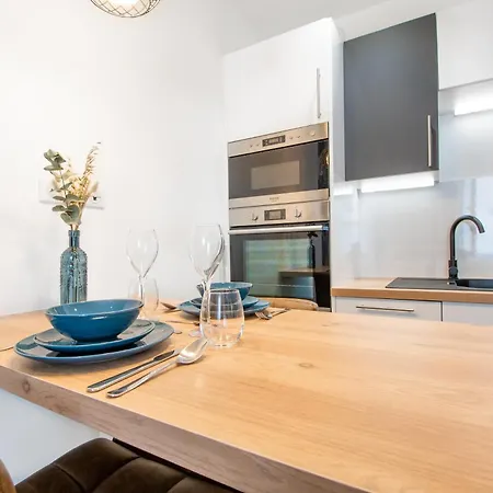 Des Ducs Avec Baignoire Double Lejlighed *