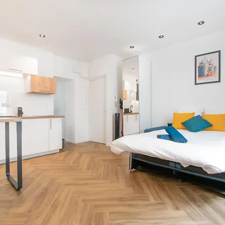 Des Ducs Avec Baignoire Double Nantes